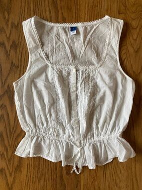 Old Navy White Sleeveless Button-Front Peplum Camisole